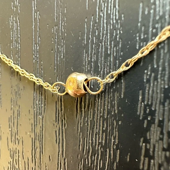 💫Dainty & Beautiful Vintage Stamped 14K Gold Ball Necklace - Picture 8 of 16